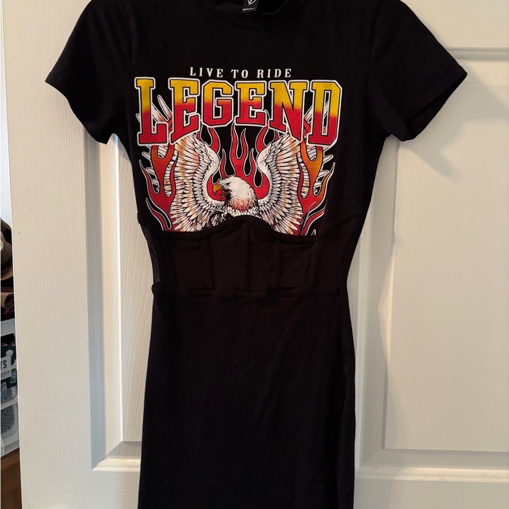 Mini Windsor Black T-Shirt Dress with design